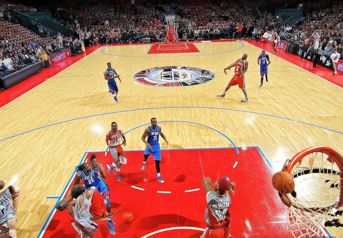 2016-2017赛季火箭小牛巅峰对决：经典瞬间与战术解析(图2)